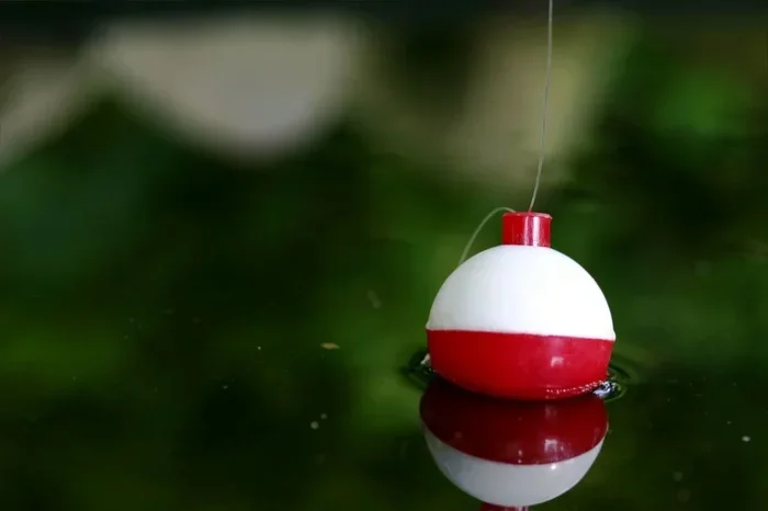 Howto Attach a Bobber to Fishing Line in 3 Easy Steps